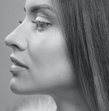 Fat-dissolving injections on Chin